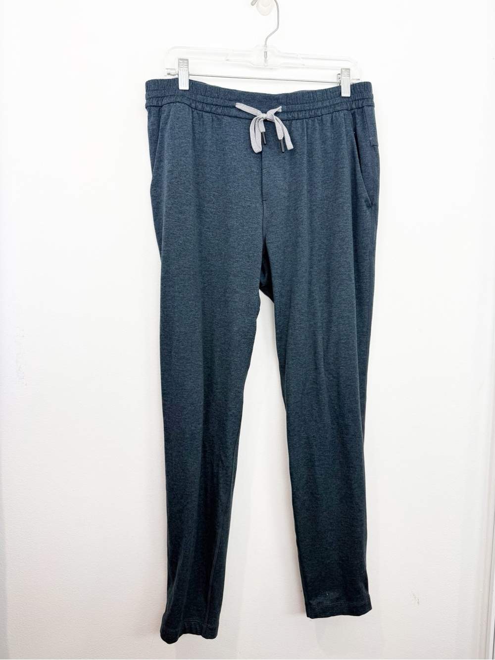 Lululemon Mens Soft Jersey Blue Tapered Jogger Pants Size Large